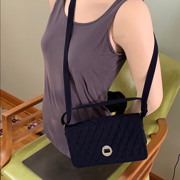 Vera Bradley crossbody - Picture 2 of 12